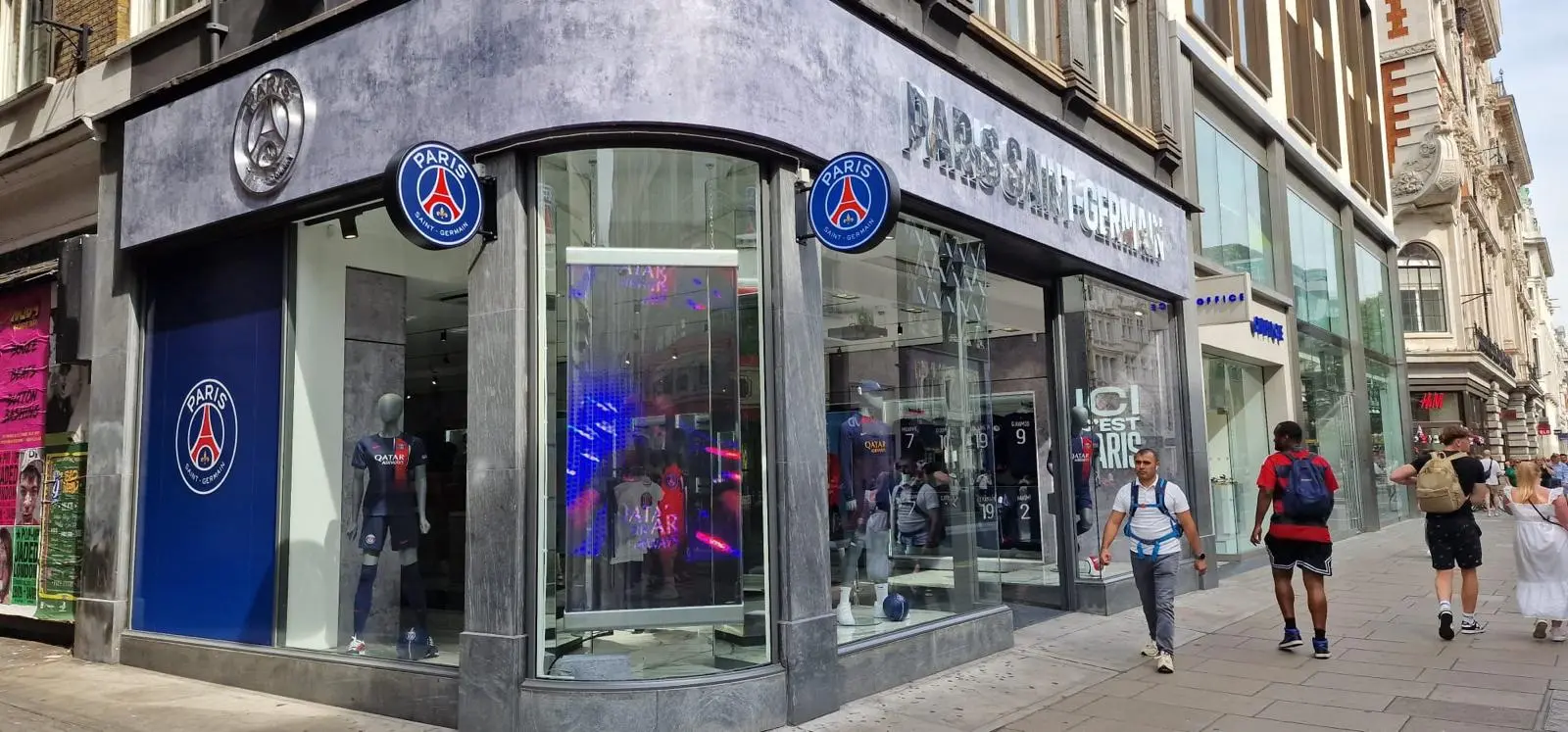 Office signage solutions for Paris Saint Germain by Sign Architects Professional office signage for Paris Saint Germain store showcasing premium branding
